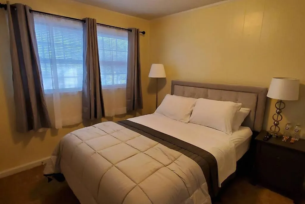 Suite 7, Sleep 6, Walk To Attractions In Uptown Charlotte 0*,  United States